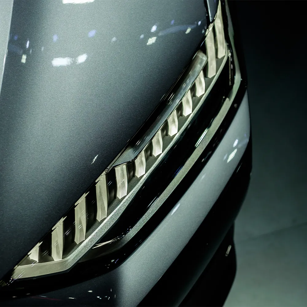 Automobile